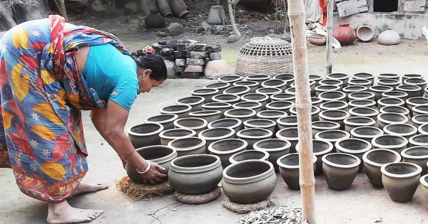 পঞ্চগড় ও নবীনগরে বিলুপ্তির পথে ঐতিহ্যবাহী মৃৎশিল্প
