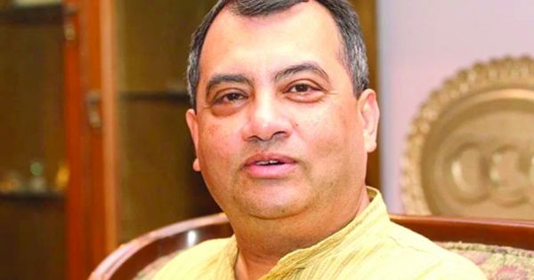 অবৈধ সম্পদের অভিযোগ;
স্ত্রীসহ সাবেক মন্ত্রী সাবের হোসেনের বিরুদ্ধে দুদকের মামলা 