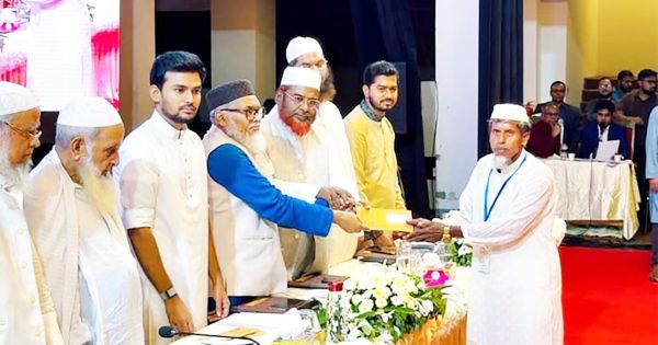 শাপলা চত্বরে হেফাজতের শহীদদের নামে হবে স্মৃতিস্তম্ভ:আসিফ মাহমুদ  