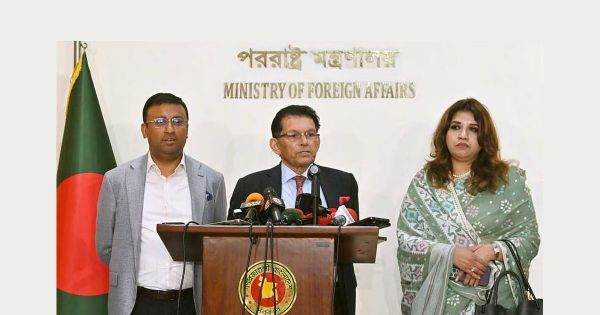 দুই দায়িত্ব একসঙ্গে পালনের নজির অতীতেও রয়েছে: খলিলুর রহমান