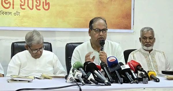 বিএনপি নেতৃত্বাধীন সরকারকে ঘিরে ষড়যন্ত্রে সক্রিয় বটবাহিনী: শামসুজ্জামান দুদু