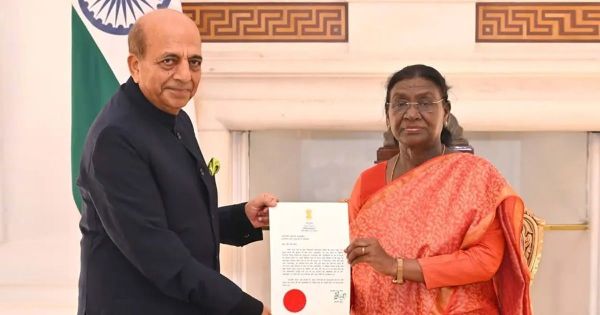দায়িত্বভার গ্রহণে শিগগিরই ঢাকা আসছেন ভারতের নবনিযুক্ত হাইকমিশনার দীনেশ ত্রিবেদী