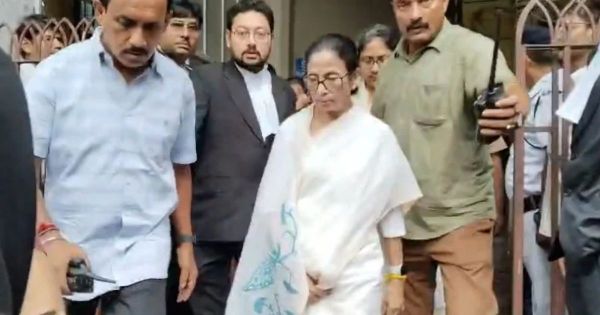 ভবানীপুরে শুভেন্দুর জয়কে চ্যালেঞ্জ করে হাইকোর্টে মমতা