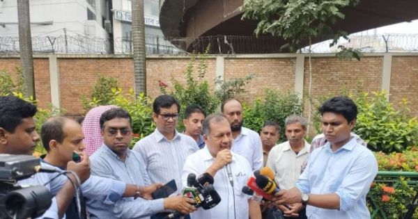 
মুস্তাফা মনোয়ার ছিলেন বহুমুখী প্রতিভার এক অনন্য শিল্পী: তথ্যমন্ত্রী