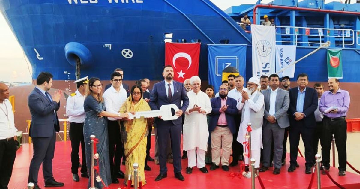 সকল বাধা অতিক্রম করে সরকার নির্বাচন সম্পন্ন করবে: আদিলুর রহমান খান
