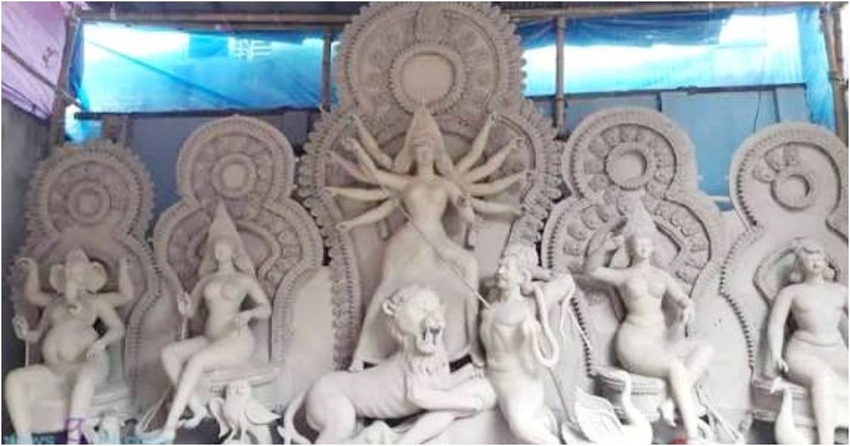 নবীনগরে প্রতিমা তৈরিতে ব্যস্ত মৃৎশিল্পীরা