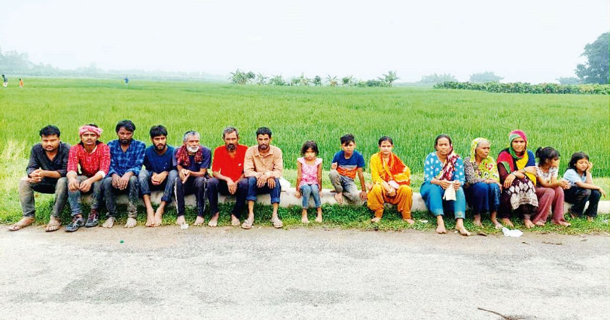 নওগাঁ সীমান্তে দিয়ে ১৬ জনকে পুশইন