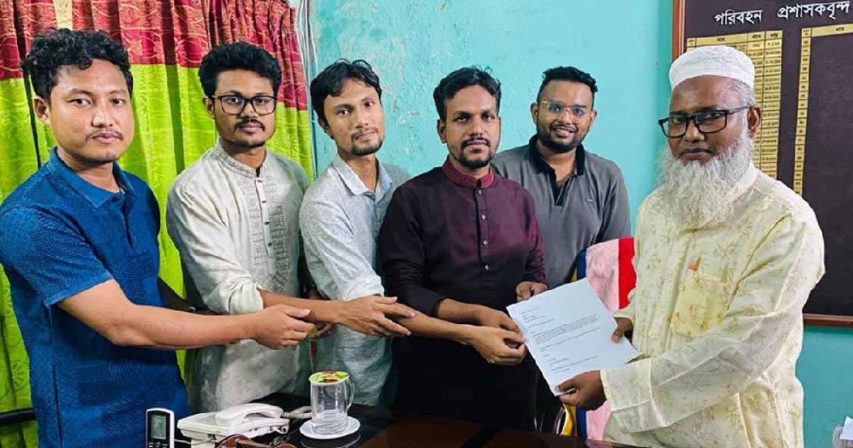 প্রতি ঘণ্টায় বাস সার্ভিস চালুর দাবি ইবি শিক্ষার্থীদের