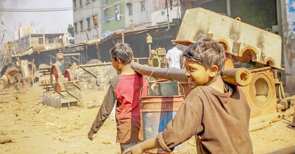 শিশুশ্রমের আর্থসামাজিক অবস্থা: প্রয়োজন সমন্বিত কৌশল