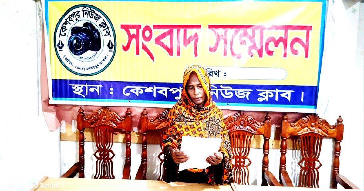 তসলিমা নির্যাতনের ডাক্তারি সনদ আড়াল করে চার্জসীট দাখিল