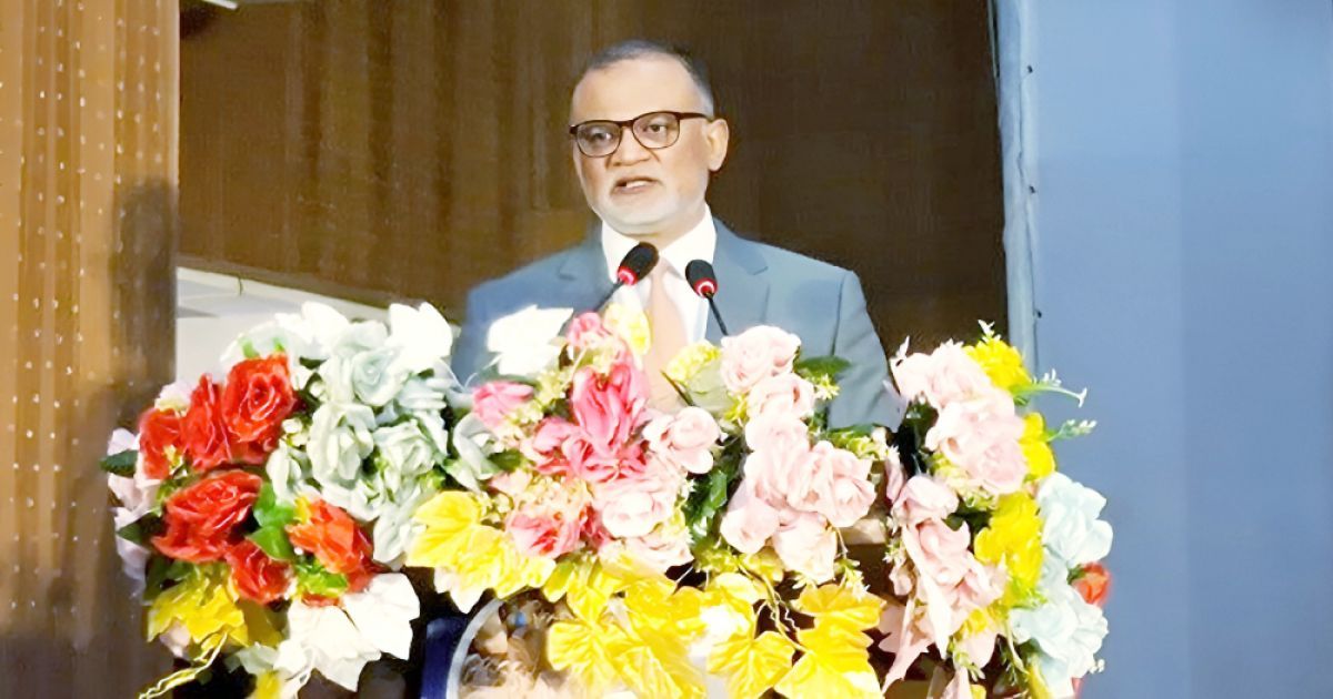 পাটব্যাগ চালু করতে শত কোটি টাকার ফান্ড নিয়ে কাজ করছে সরকার: বাণিজ্য উপদেষ্টা